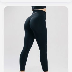Alphalete Amplify Black Legging